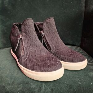 Madden Girl • Preston Wedge Sneakers